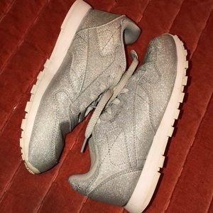Girls silver Reebok